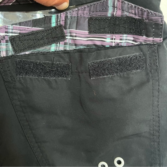 Men’s Reef Stryker Black With Purple Plaid Swim Trunks Board Shorts Size 33 - Picture 12 of 14